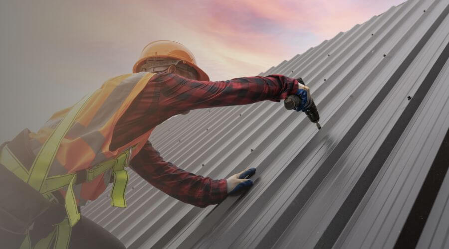 Professional gutter cleaning in Greensboro Bend, VT
